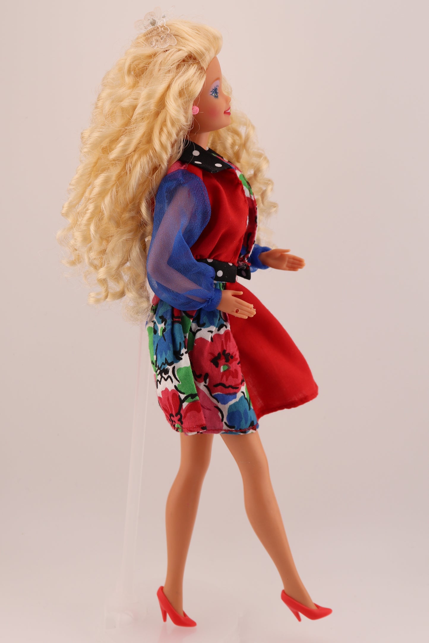 Teen Talk Barbie with Curly Blonde Hair (1991)