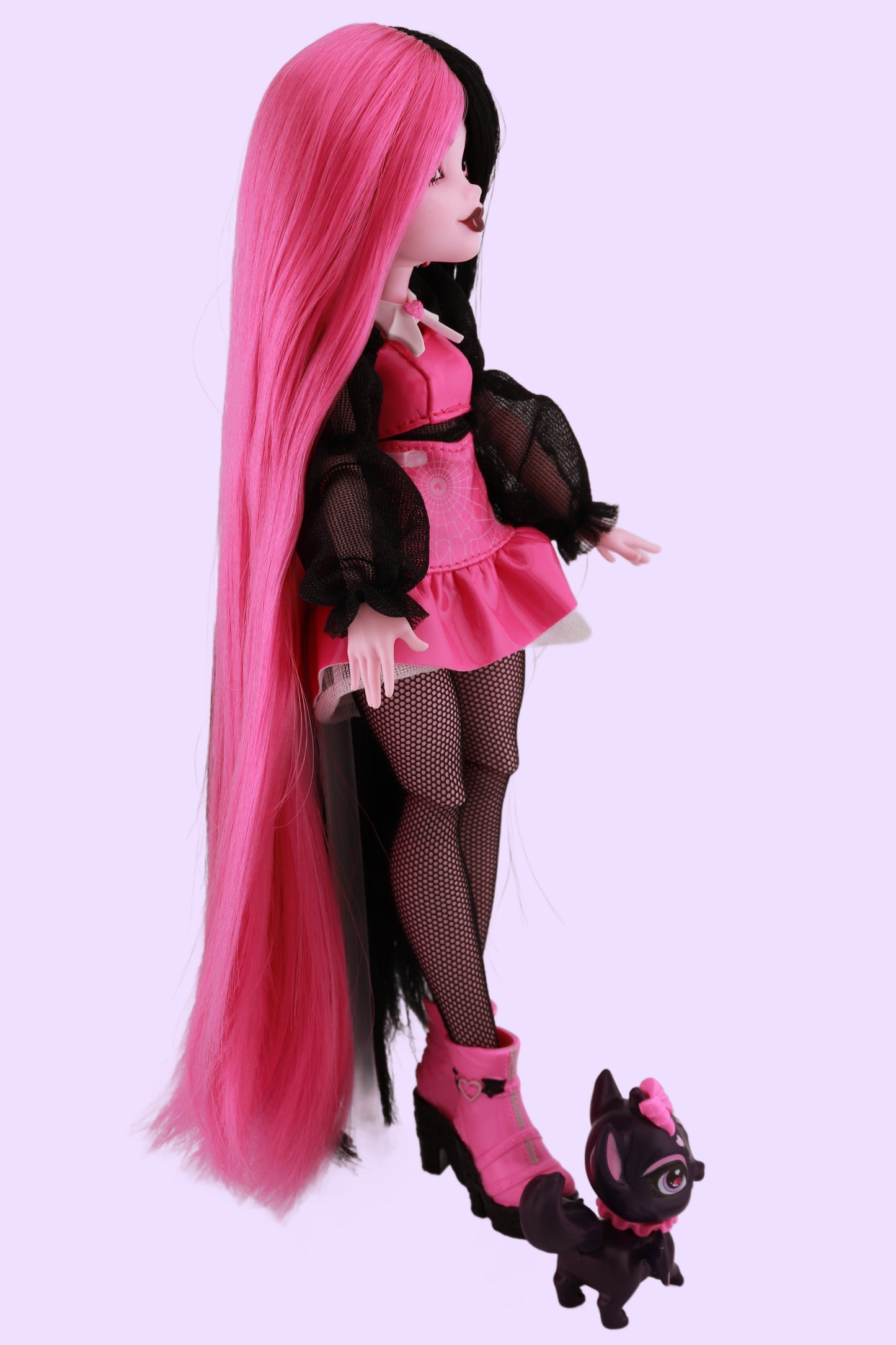 Rerooted Monster High Draculaura G3