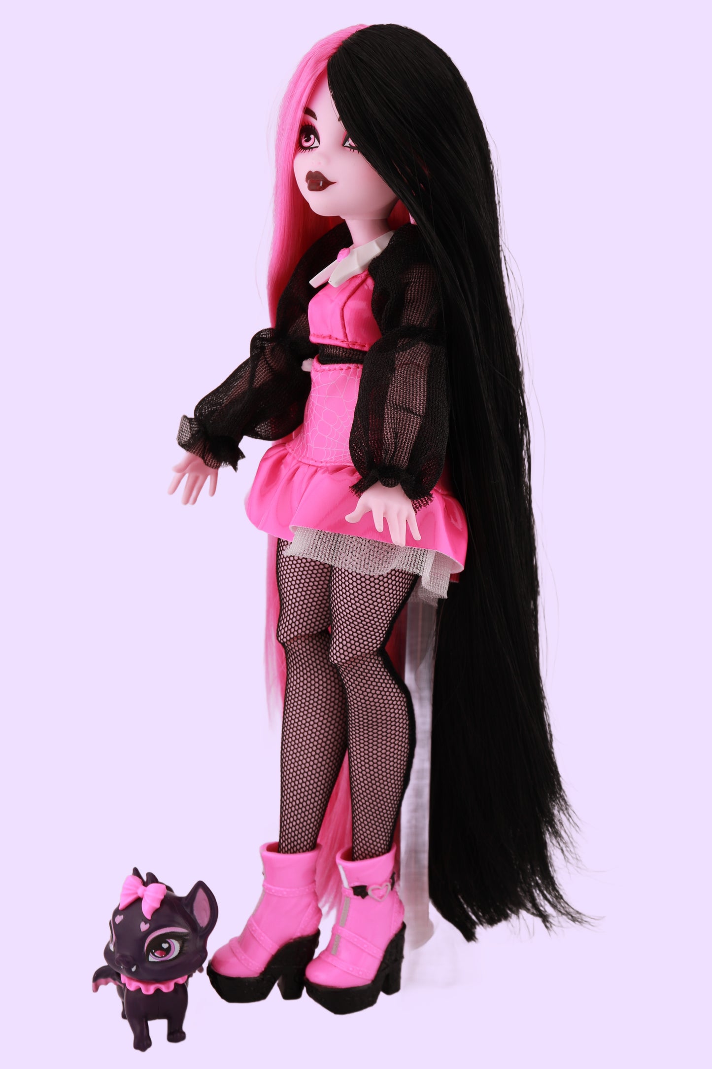 Rerooted Monster High Draculaura G3