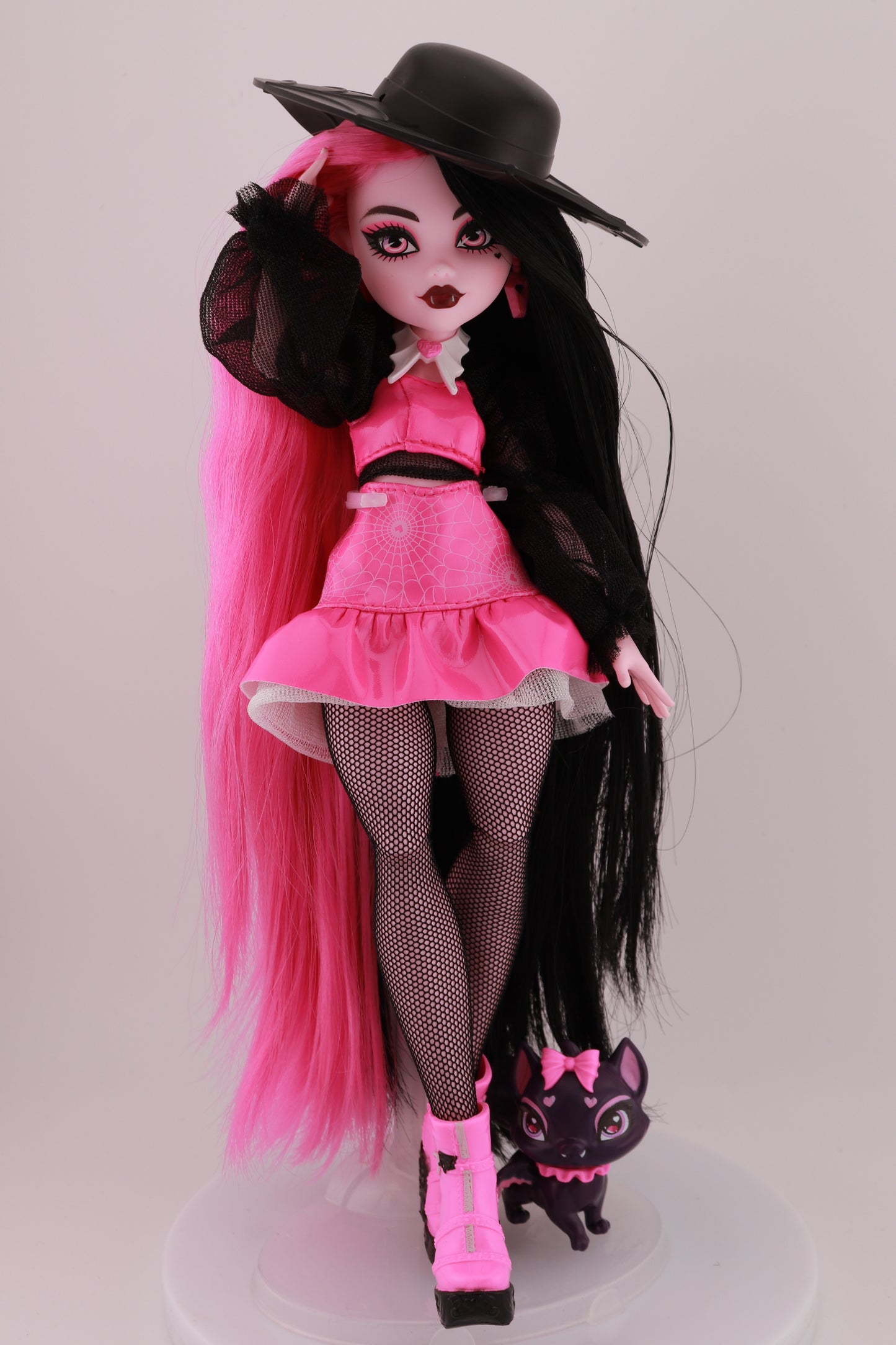Rerooted Monster High Draculaura G3