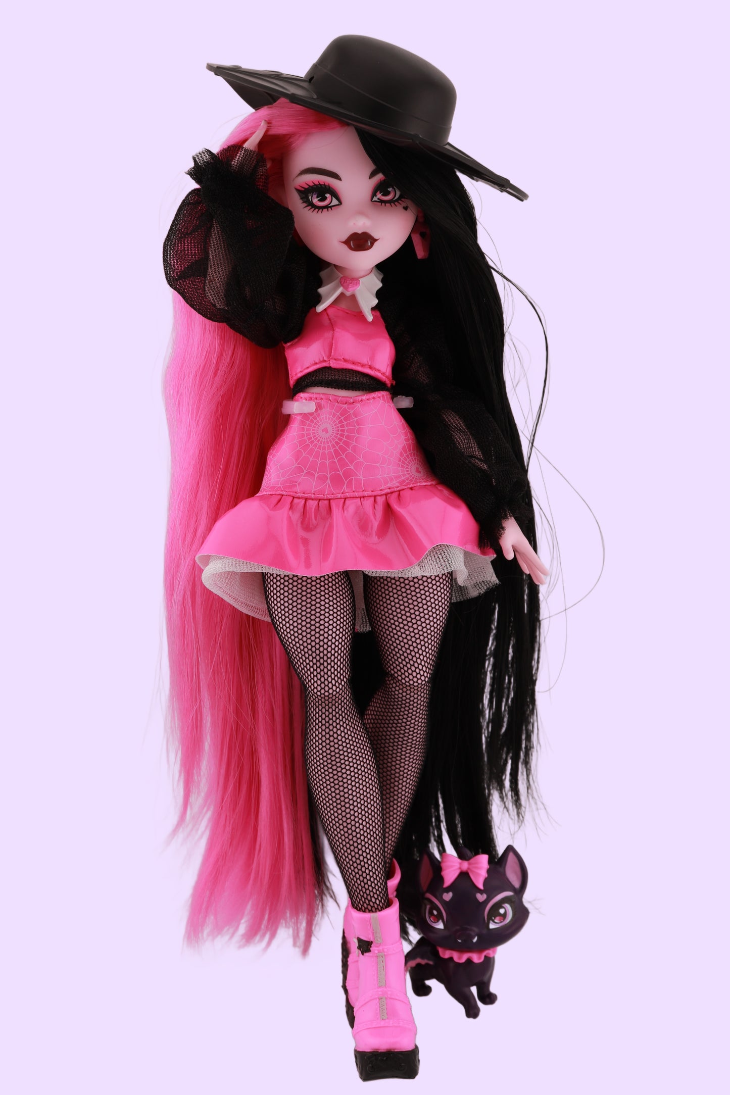 Rerooted Monster High Draculaura G3