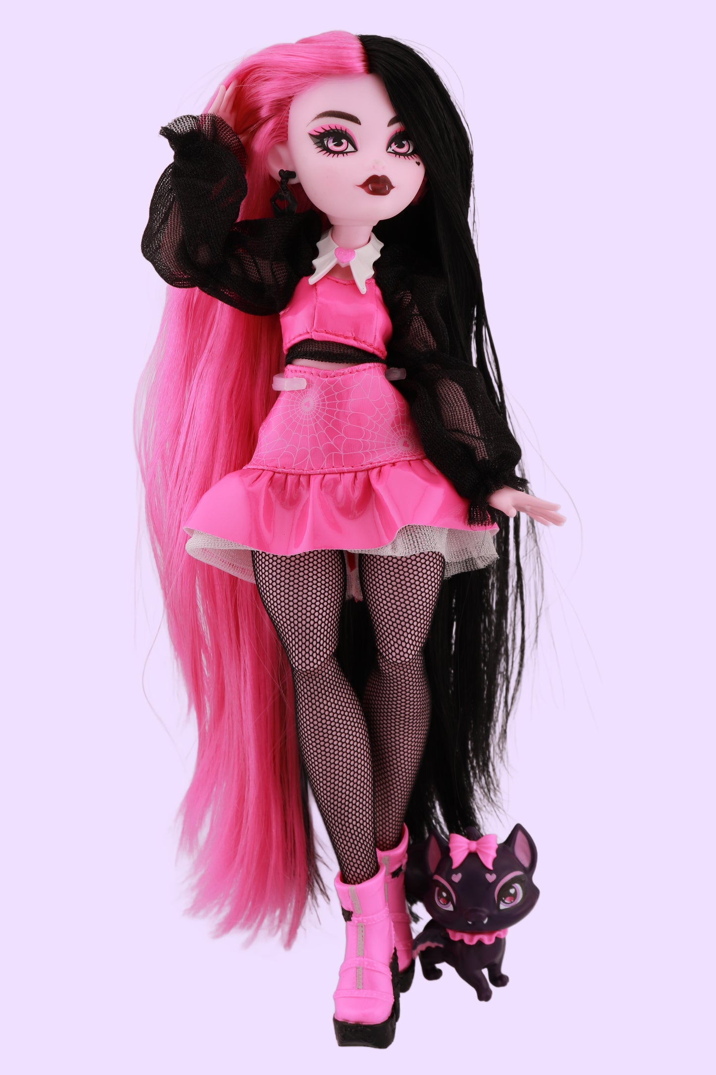 Rerooted Monster High Draculaura G3