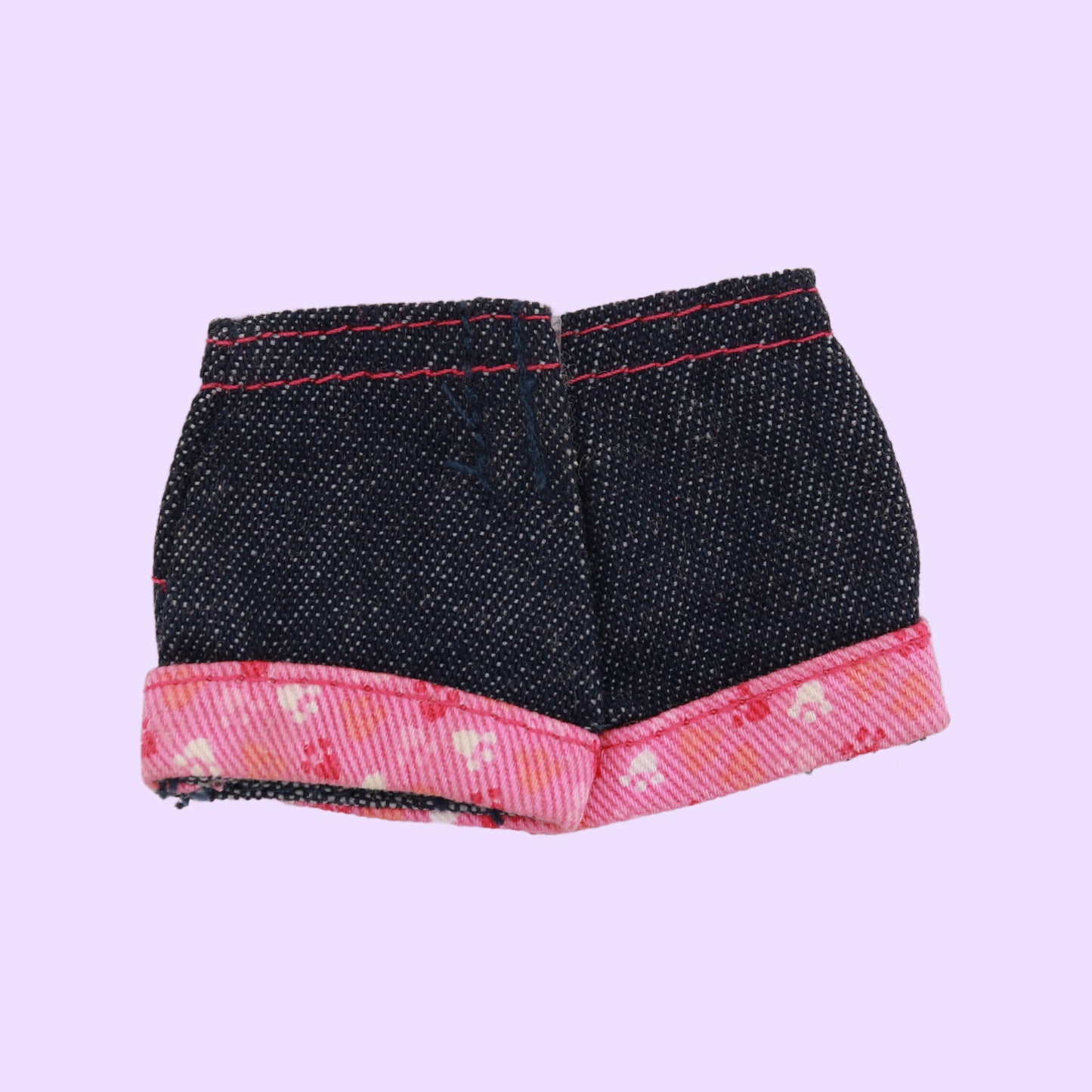 Love Me 3 Taffy Dog and Puppies Shorts (2007)