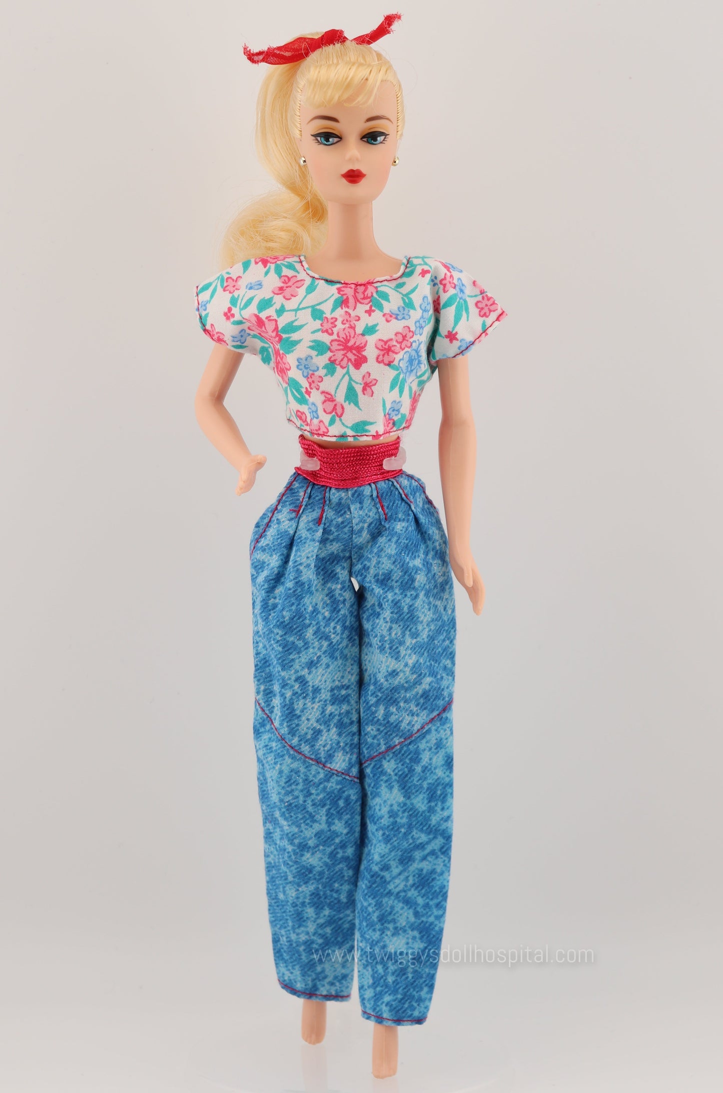 1991 Barbie Jazzy Jean Fashion Mall Outfit