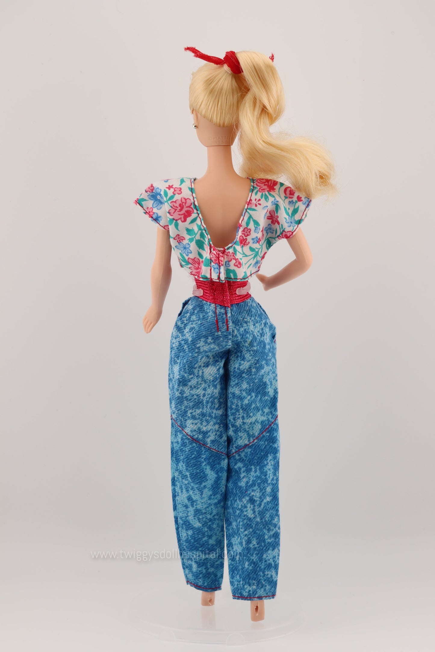 1991 Barbie Jazzy Jean Fashion Mall Outfit