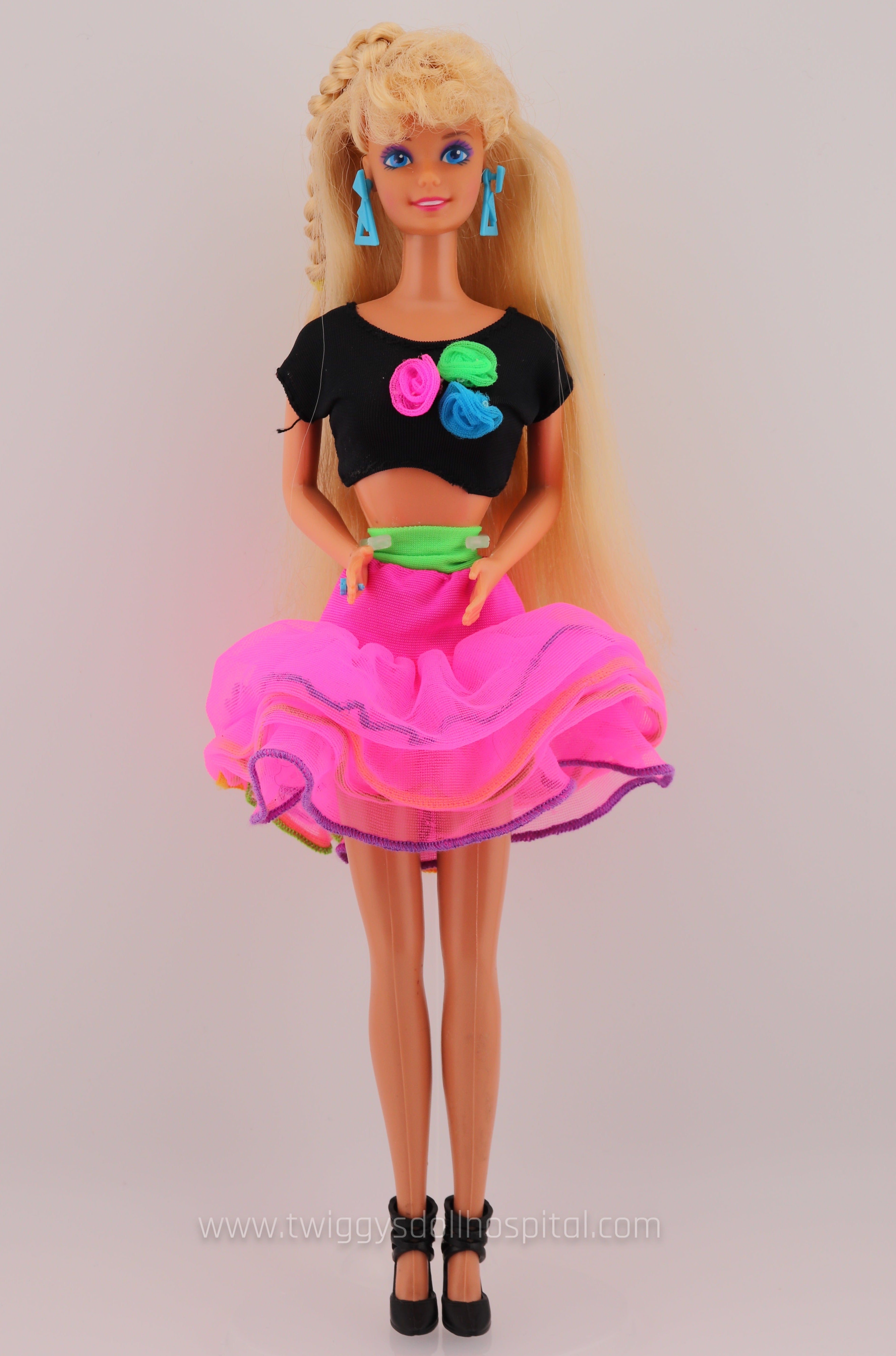 Dance hot club Barbie