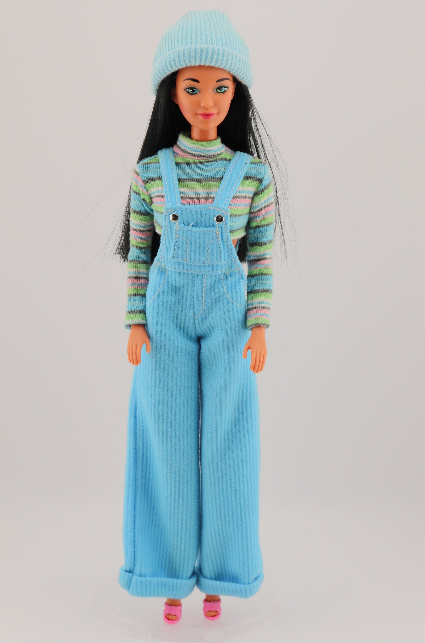 Cool Blue Barbie Outfit (1997)