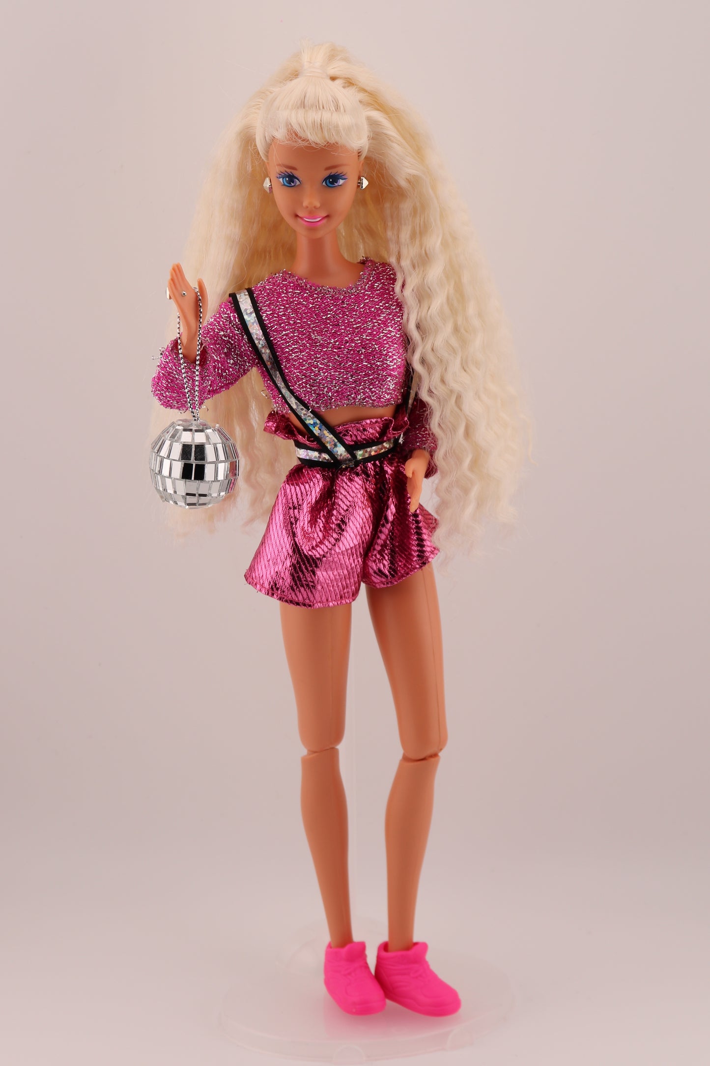 Dance Moves Barbie (1994)