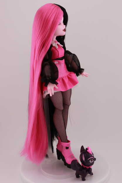 Rerooted Monster High Draculaura G3