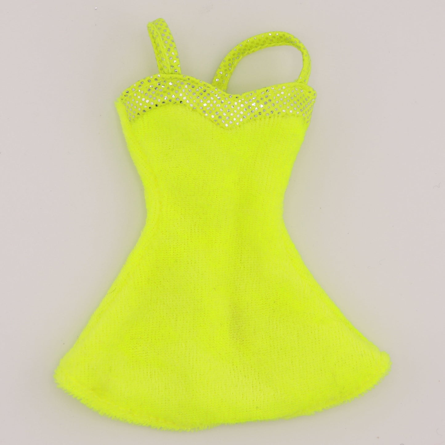 Sweetheart Barbie Yellow Velvet Dress (1997)