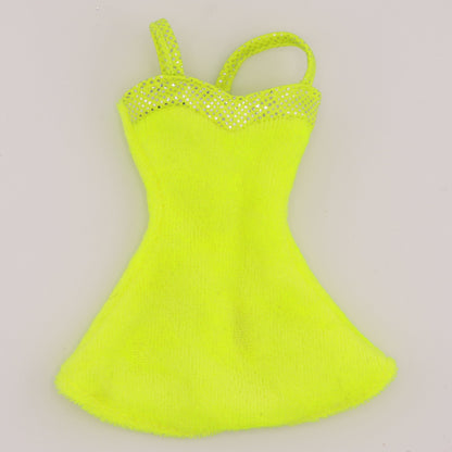 Sweetheart Barbie Yellow Velvet Dress (1997)