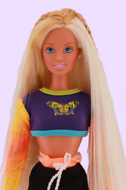 Teen Skipper Pearl Beach in Fashion Avenue (1997)