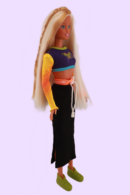 Teen Skipper Pearl Beach in Fashion Avenue (1997)