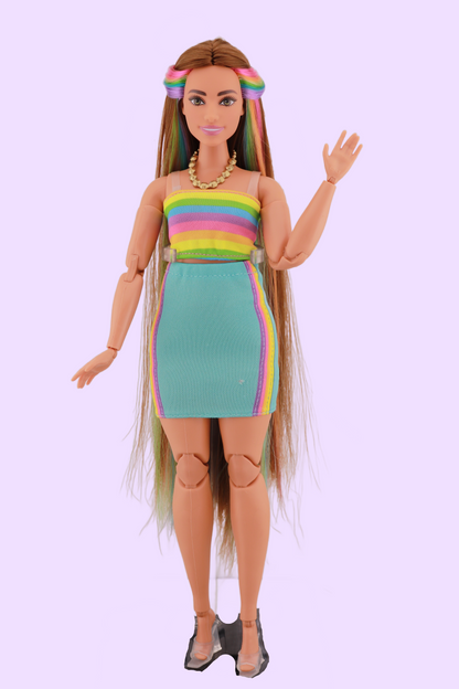 Curvy Rainbow Hair MTM Barbie (extra outfit)