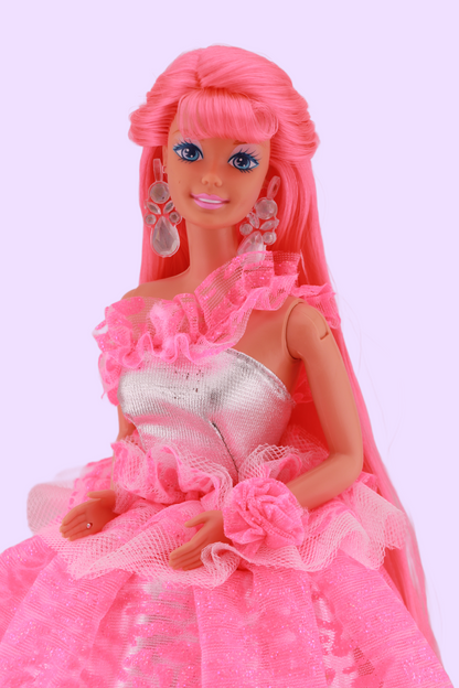 Custom Neon Pink Hair 3 Looks Barbie (1995)